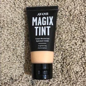 Avon Magix Tint - Fair - NEW